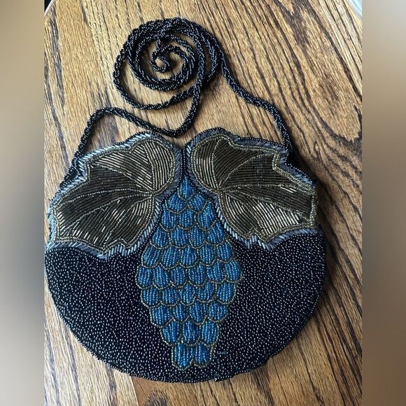Source Unknown Handbags - 1960’s Era Vintage Rare Hand Beaded bag and strap. Grapes with leaves